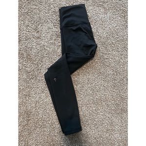 Ivivva by lululemon size 8 black leggings